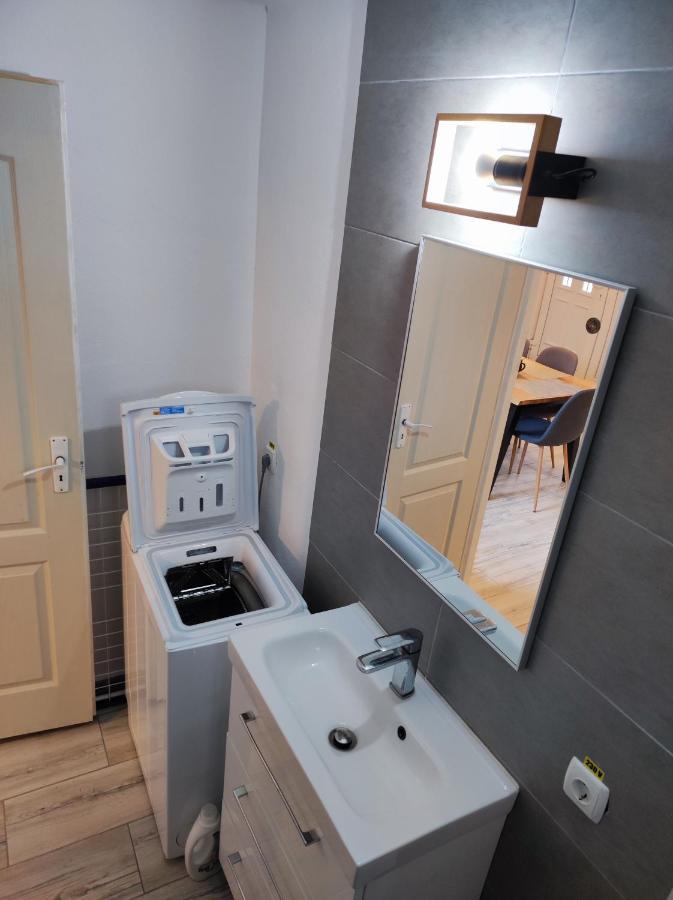 Casa Piatra Craivii, Aproape De Holiday home *